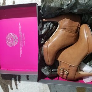 Vince Camuto booties